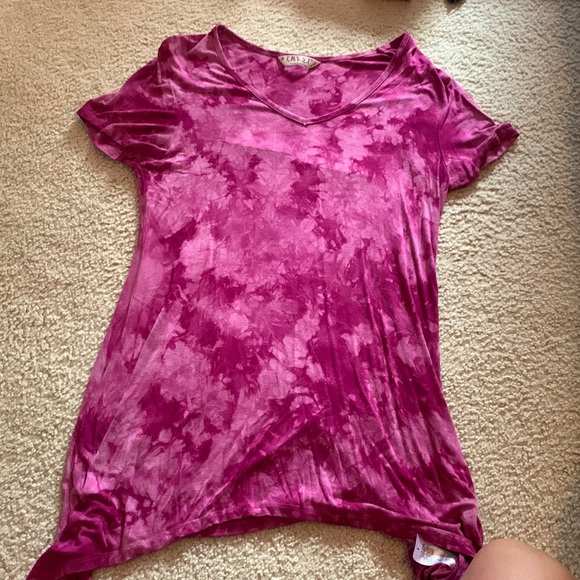 Top - Picture 1 of 1